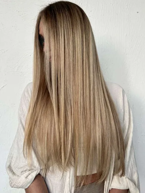 Dimensional blonde by Lourens at Scar Hair